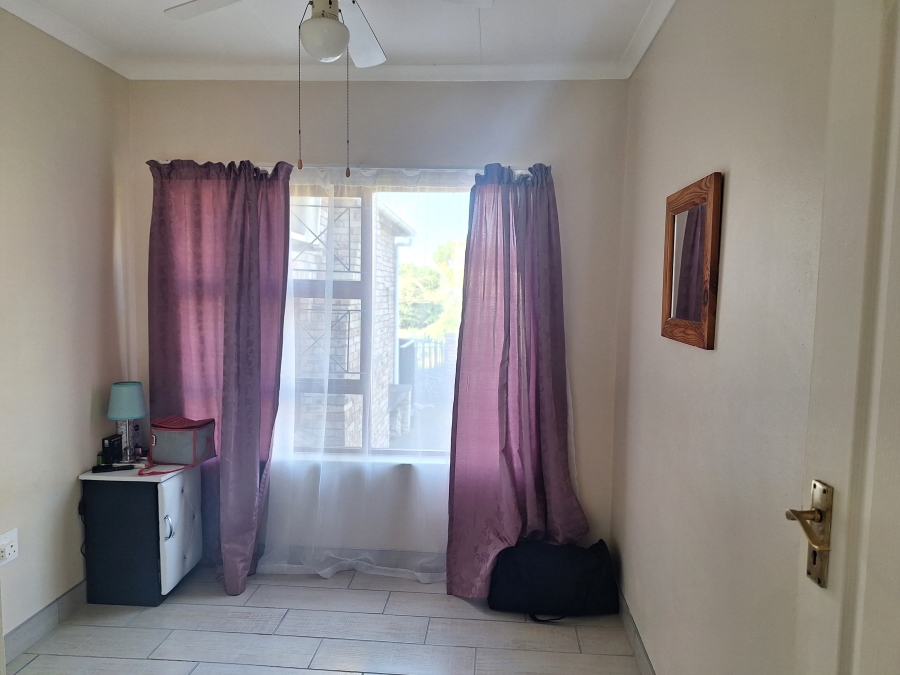 3 Bedroom Property for Sale in Strelitzia Park Eastern Cape